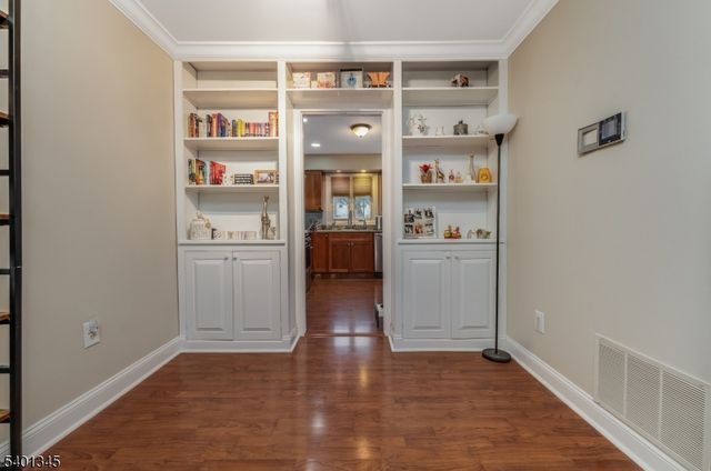 2103 Jamestown Cmn, Hillsborough Twp., NJ 08844