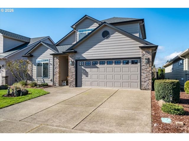 745 Se GLENDOVER Ln, Dallas, OR 97338