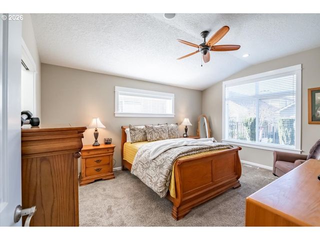 745 Se GLENDOVER Ln, Dallas, OR 97338