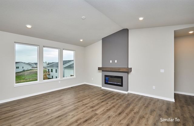 9938 Watermeadow Circle, Johnston, IA 50131