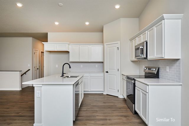 9938 Watermeadow Circle, Johnston, IA 50131