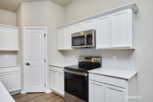 9938 Watermeadow Circle, Johnston, IA 50131