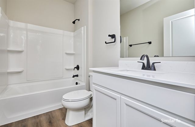 9938 Watermeadow Circle, Johnston, IA 50131