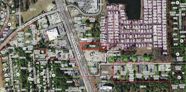 1975 SE Hwy 19 Highway, Crystal River, FL 34429