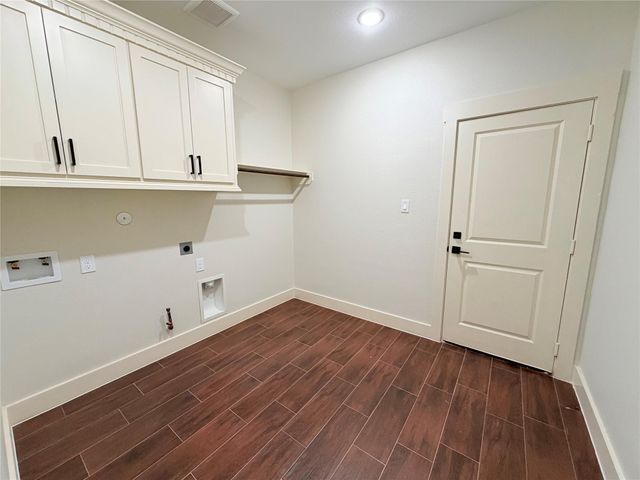 19991 Northfork Dr, Porter, TX 77365