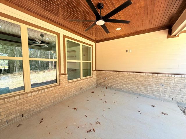 19991 Northfork Dr, Porter, TX 77365