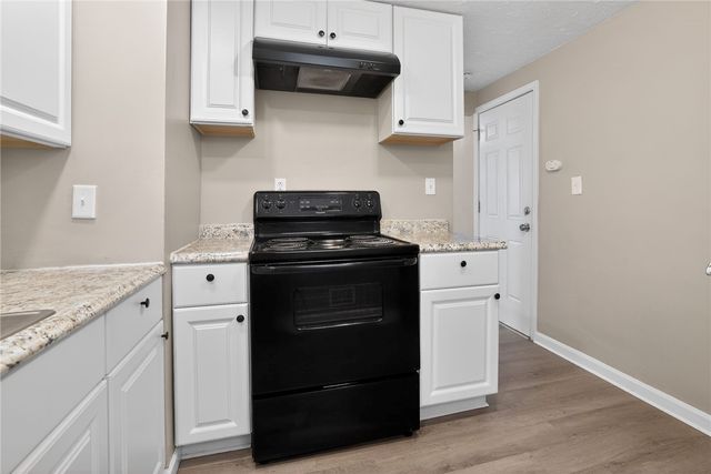 8030 Lincoln Rd, Penn Hills, PA 15147