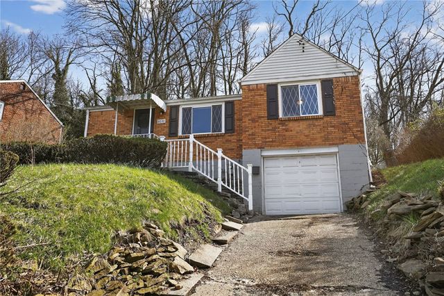 8030 Lincoln Rd, Penn Hills, PA 15147