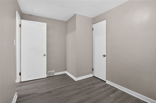 8030 Lincoln Rd, Penn Hills, PA 15147