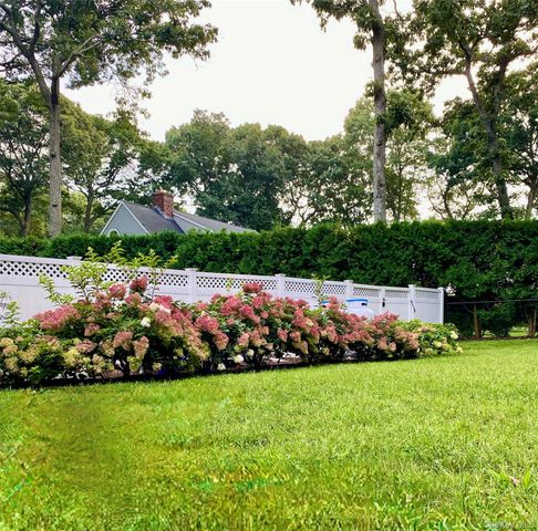 58 Heritage Lane, Aquebogue, NY 11931