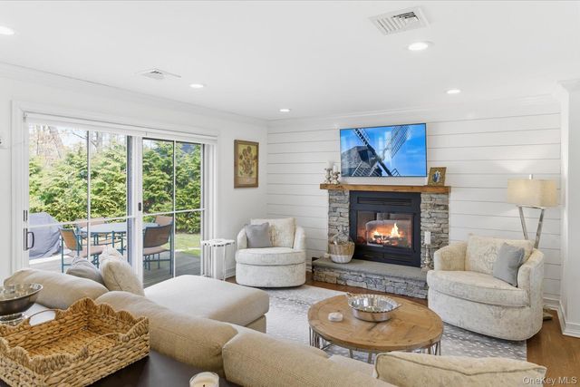 58 Heritage Lane, Aquebogue, NY 11931