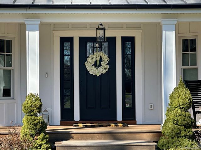 58 Heritage Lane, Aquebogue, NY 11931