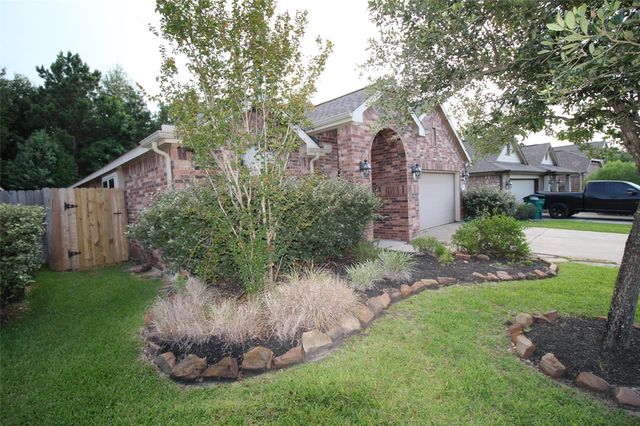 18768 Kelly Meadows Lane, New Caney, TX 77357