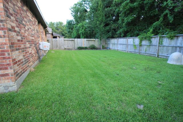 18768 Kelly Meadows Lane, New Caney, TX 77357