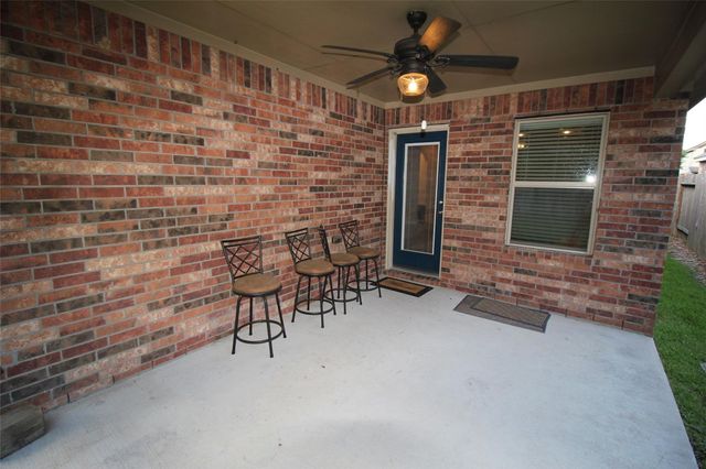 18768 Kelly Meadows Lane, New Caney, TX 77357