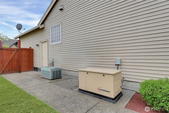 13714 143rd Avenue E, Orting, WA 98360