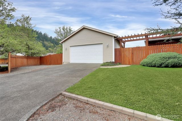 13714 143rd Avenue E, Orting, WA 98360