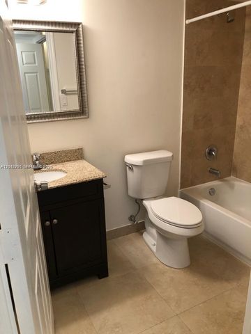 14500 SW 88th Ave 151, Palmetto Bay, FL 33176