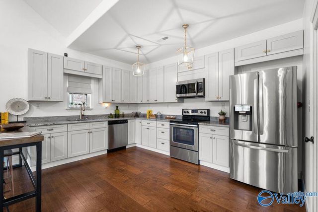 507 Highland Avenue, Scottsboro, AL 35769