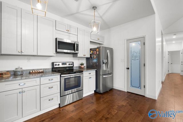 507 Highland Avenue, Scottsboro, AL 35769