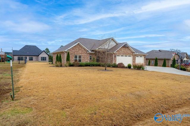 507 Highland Avenue, Scottsboro, AL 35769