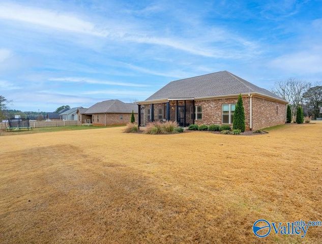 507 Highland Avenue, Scottsboro, AL 35769
