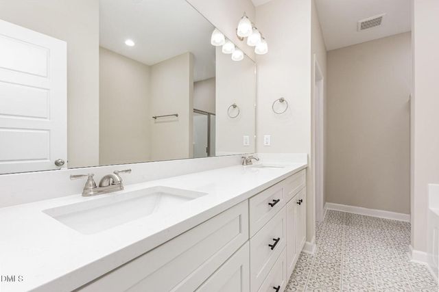 3988 N Nc 581 Highway, Kenly, NC 27542