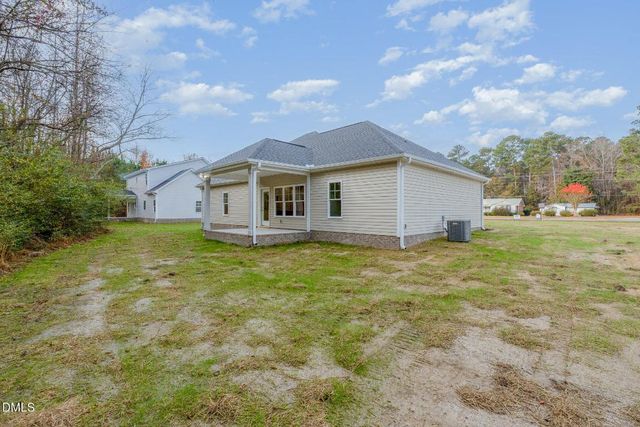 3988 N Nc 581 Highway, Kenly, NC 27542