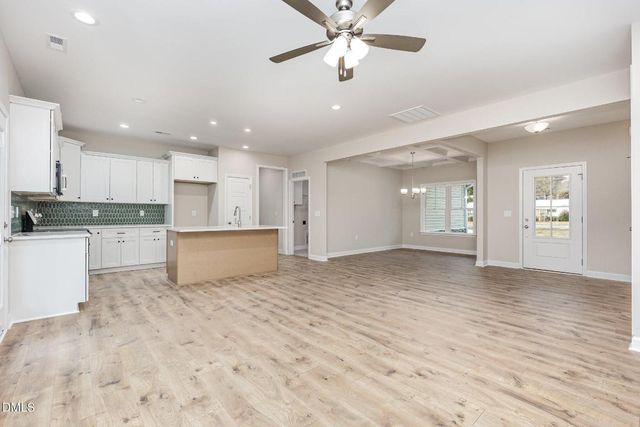 3988 N Nc 581 Highway, Kenly, NC 27542