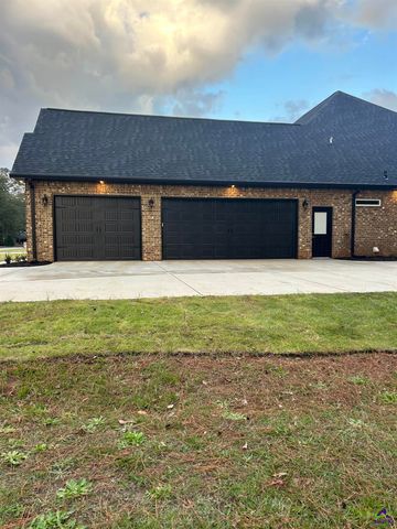 114 Hampton Point, Warner Robins, GA 31088