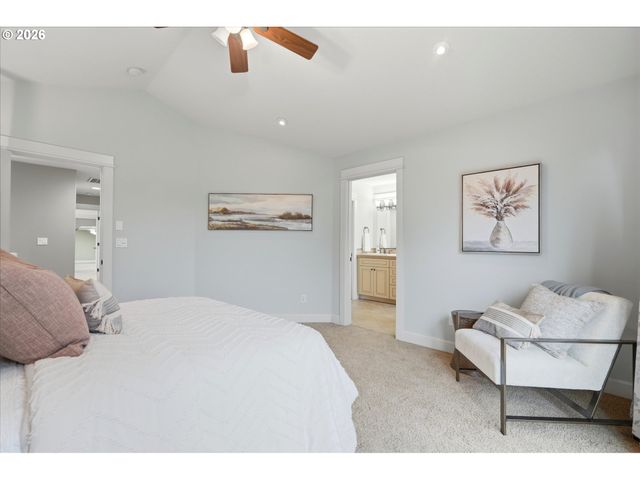 4305 Nw 140TH Way, Vancouver, WA 98685