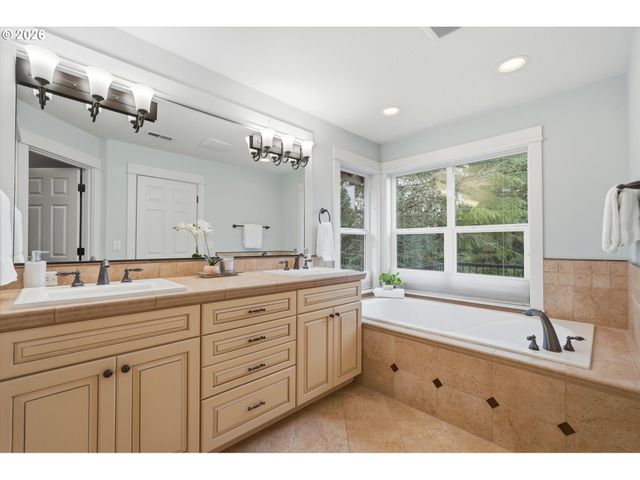 4305 Nw 140TH Way, Vancouver, WA 98685