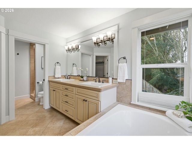 4305 Nw 140TH Way, Vancouver, WA 98685