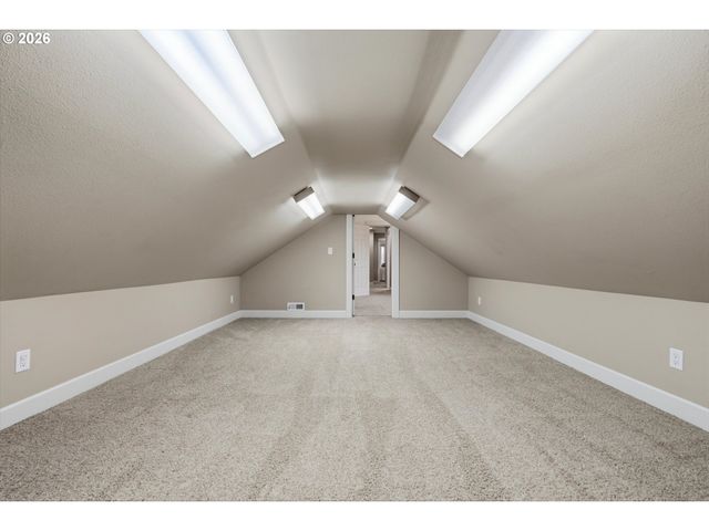 4305 Nw 140TH Way, Vancouver, WA 98685