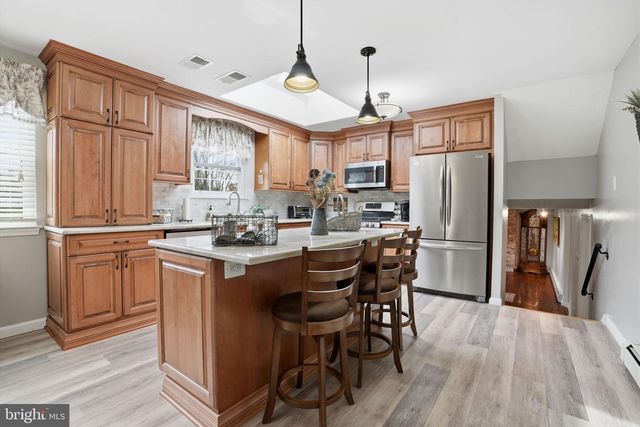 1240 ALMSHOUSE RD, Jamison, PA 18929