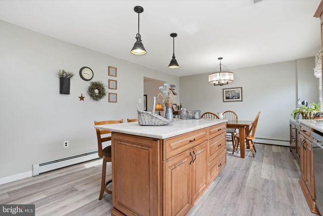 1240 ALMSHOUSE RD, Jamison, PA 18929