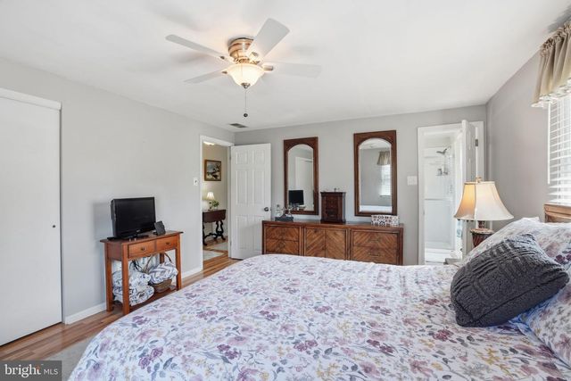 1240 ALMSHOUSE RD, Jamison, PA 18929