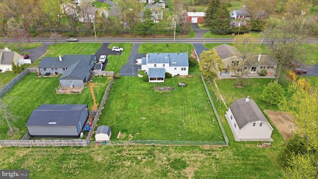 1240 ALMSHOUSE RD, Jamison, PA 18929