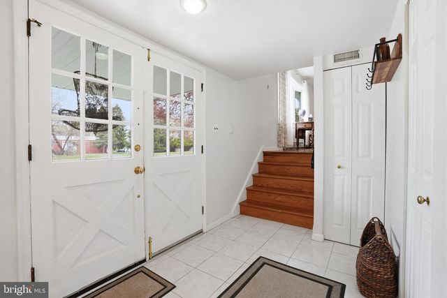 1240 ALMSHOUSE RD, Jamison, PA 18929