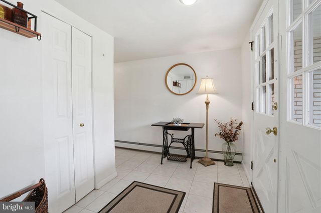 1240 ALMSHOUSE RD, Jamison, PA 18929