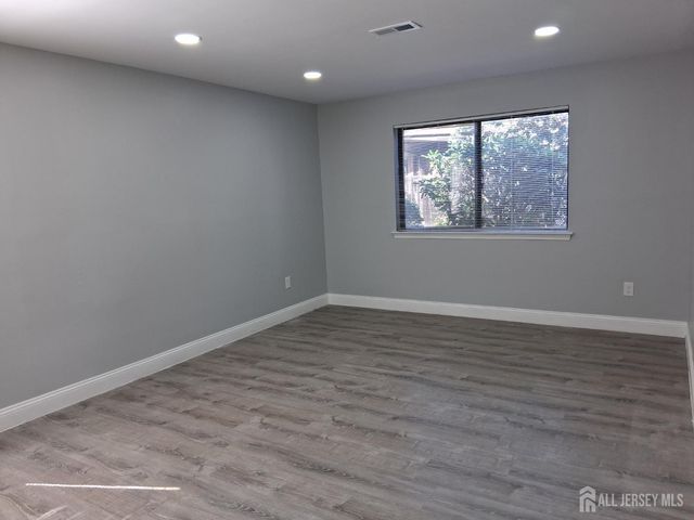 1203 Edison Glen Terrace, Edison, NJ 08837