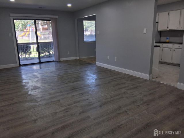 1203 Edison Glen Terrace, Edison, NJ 08837