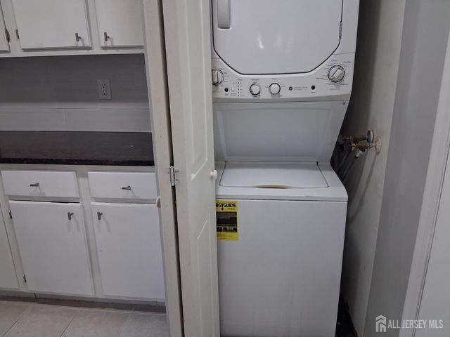 1203 Edison Glen Terrace, Edison, NJ 08837