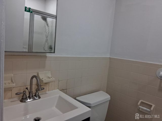 1203 Edison Glen Terrace, Edison, NJ 08837