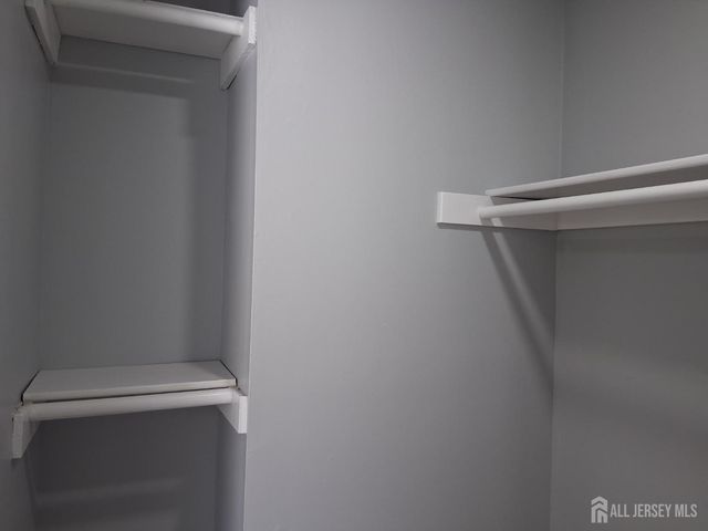 1203 Edison Glen Terrace, Edison, NJ 08837