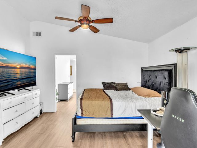 5610 Dewberry Way, West Palm Beach, FL 33415