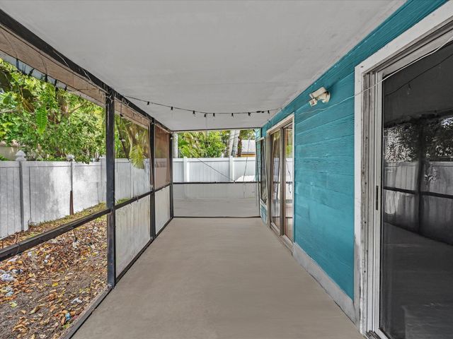 5610 Dewberry Way, West Palm Beach, FL 33415