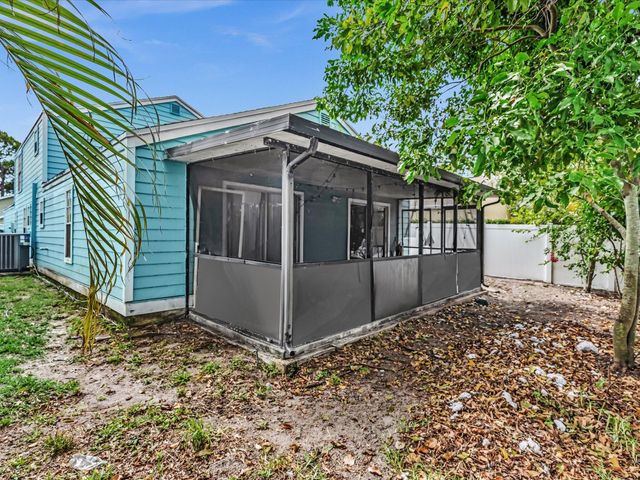 5610 Dewberry Way, West Palm Beach, FL 33415
