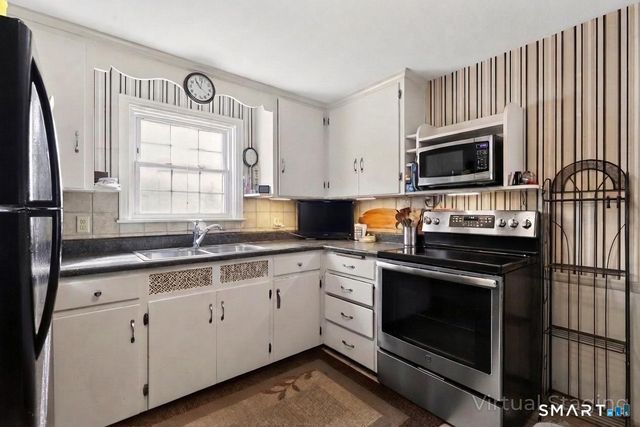 50 Rockwell Avenue, Plainville, CT 06062