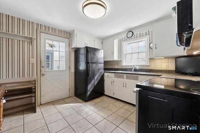 50 Rockwell Avenue, Plainville, CT 06062